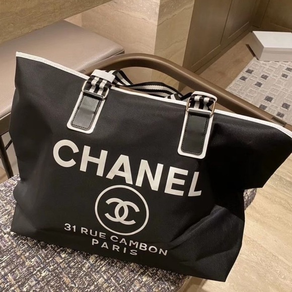 unbranded Handbags - New CC Large Travel Bag Beach Tote with Double Handles VIP/GWP